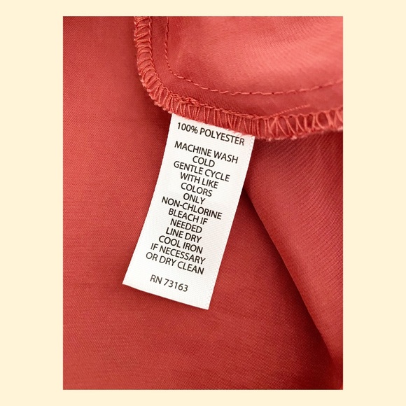 🌟Sleeveless blouse🌟 - Picture 6 of 6